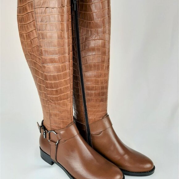 Brown Buckle Leather Cowboy Boots - Picture 9 of 10